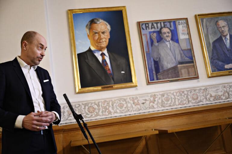 Heunicke indikerer forskellig genåbning rundt i landet