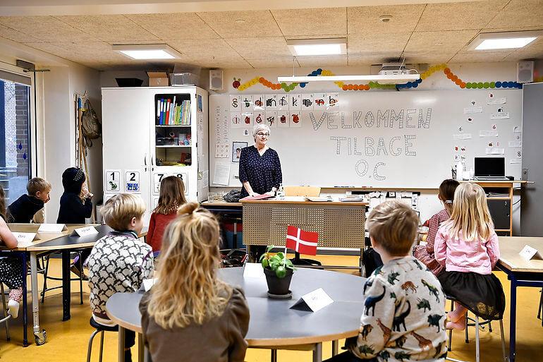 Kommuner skal stå for to ugentlige test på skoler