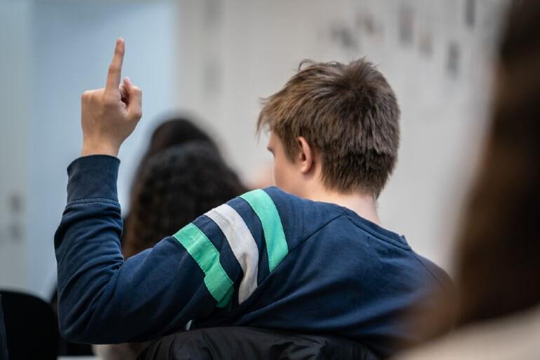 Folkeskoler kan åbne helt fra på torsdag