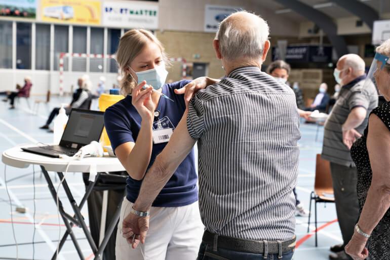 Endnu en aktør dropper frivillig vaccineordning