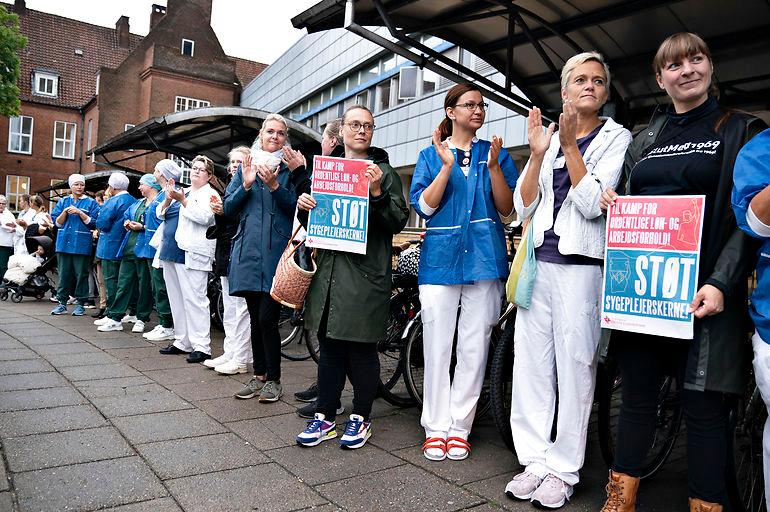 Arbejdsnedlæggelser udløser bod til utilfredse sygeplejersker