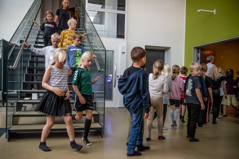 Skoleledere klar til åbning uden opdeling af klasser