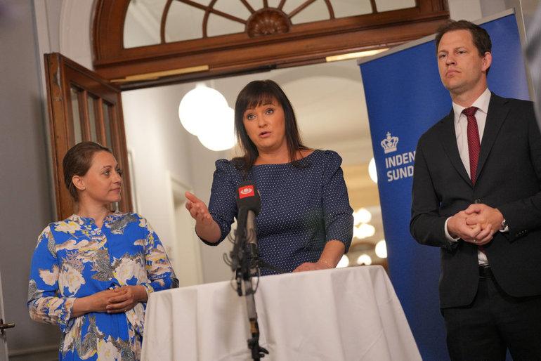 Milliardaftale flytter opgaver og uddanner speciallæger til hele landet