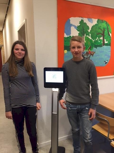 Robotter overtager syge elevers plads i skolen