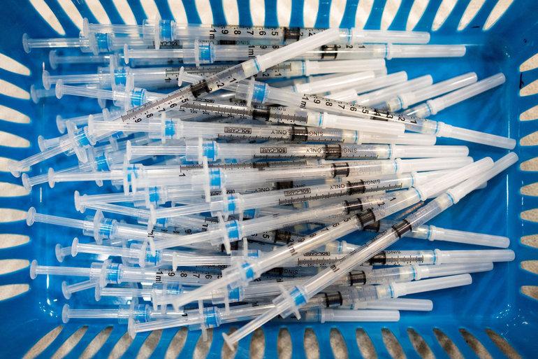 To millioner ubrugelige coronavacciner ligger på SSIs lager