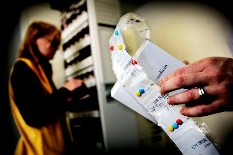 Flere ansatte skal slippe for at putte piller i dosisæsker